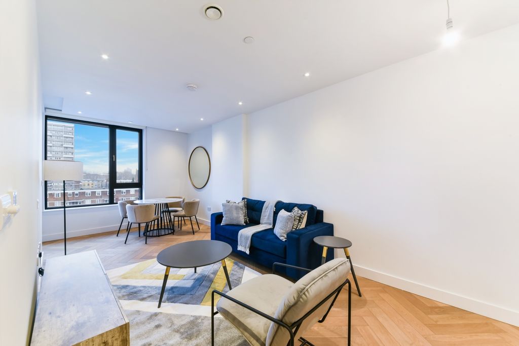 Property photo 1 of 12 Hkr Hoxton, Dawson S
