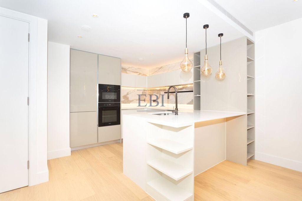 Property photo 3 of 24 Picture No. 39