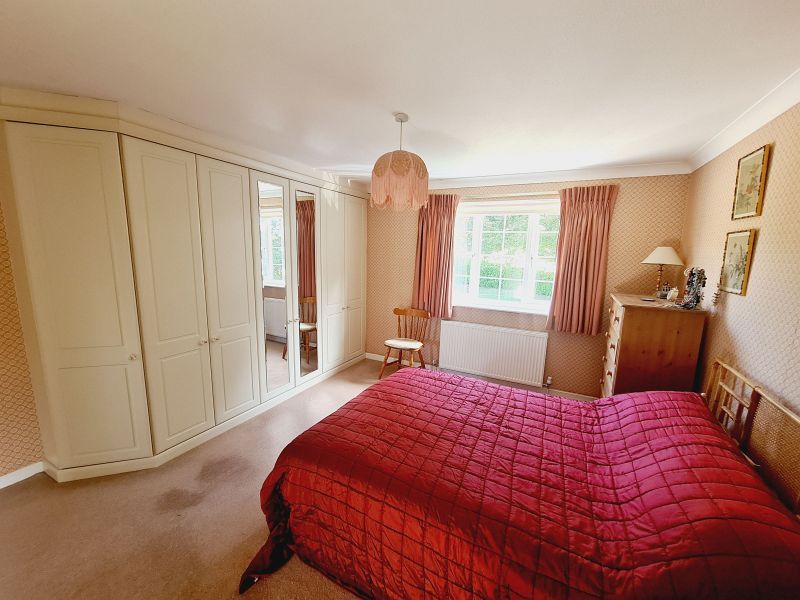 Property photo 3 of 18