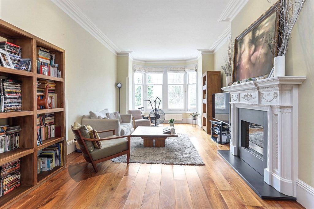 Property photo 3 of 20 Reception Room