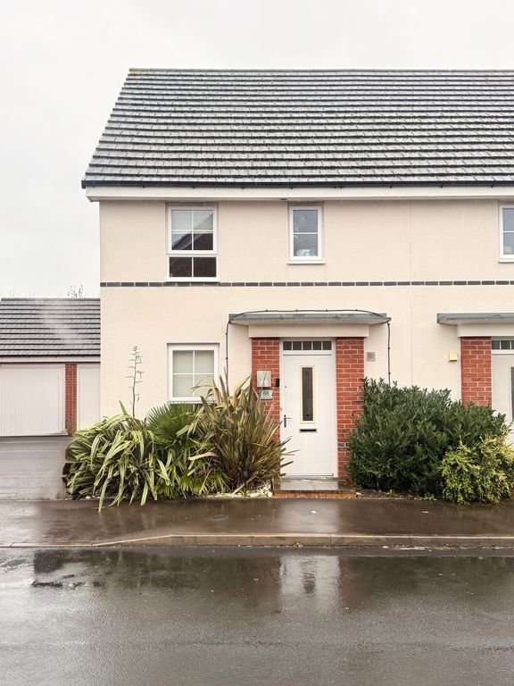 Property photo 1 of 14 Front