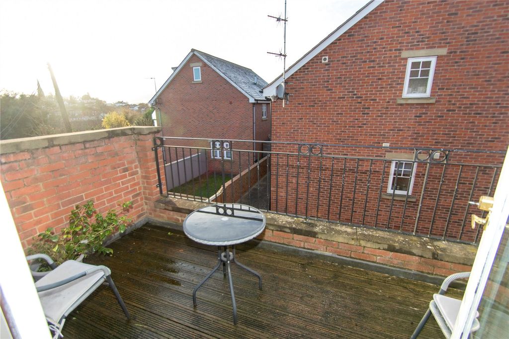 Property photo 3 of 3 Picture No. 02
