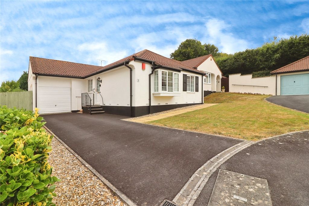 Property photo 1 of 21 Picture No. 02