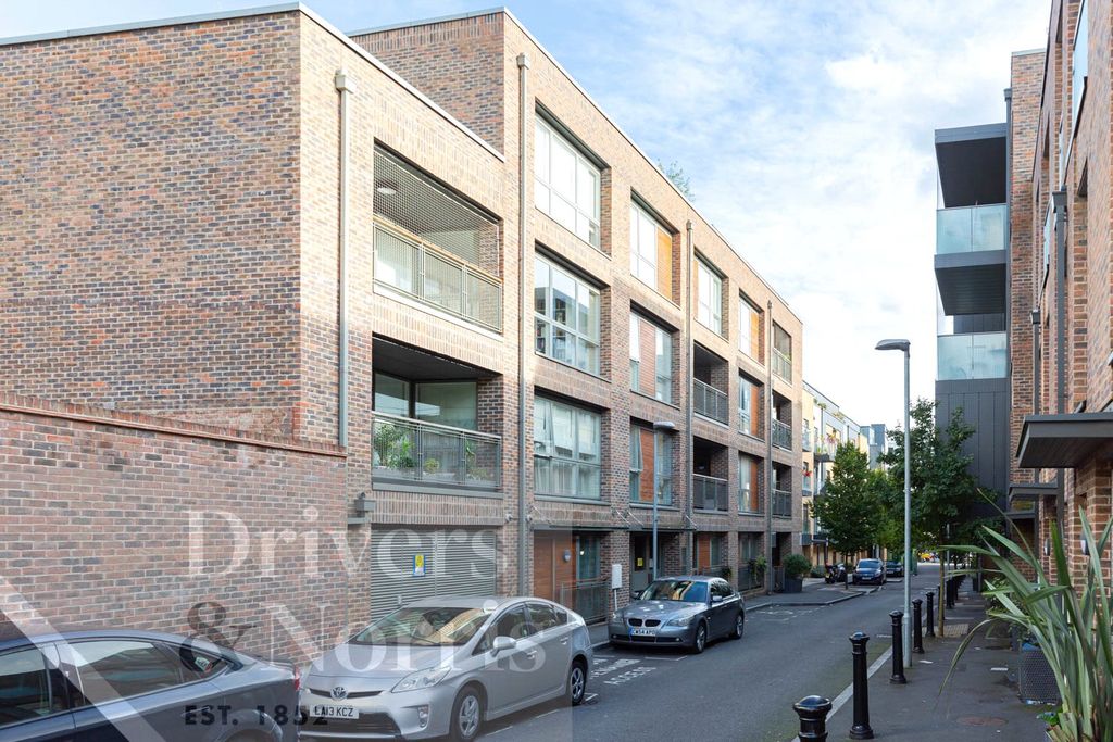 Property photo 1 of 10 Picture No. 16