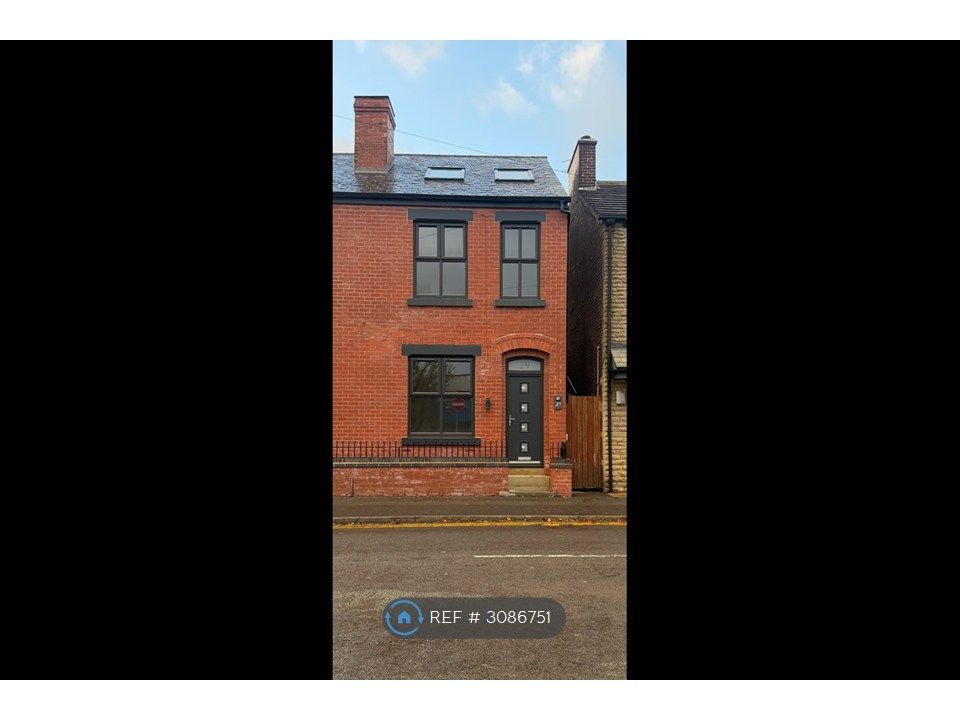 Property photo 2 of 22
