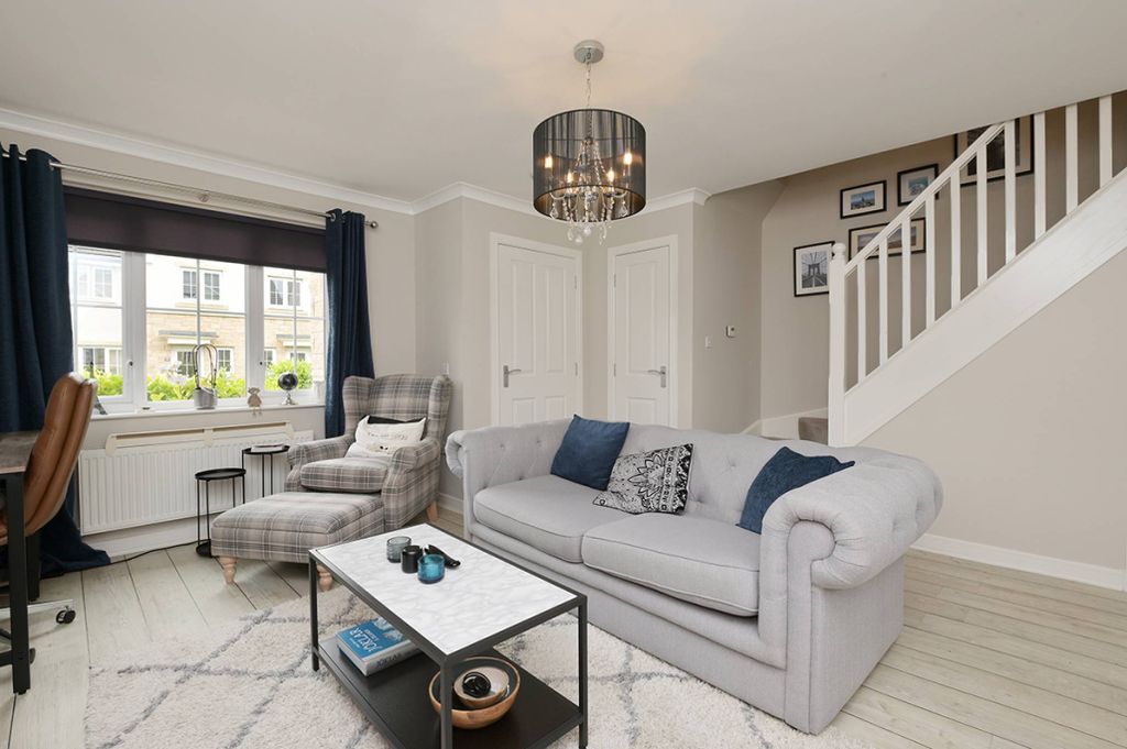 Property photo 3 of 26