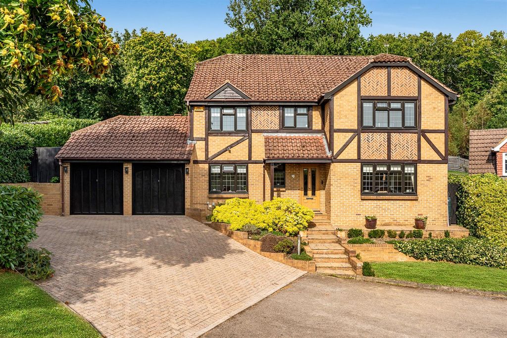Property photo 1 of 16 External-21.Jpg
