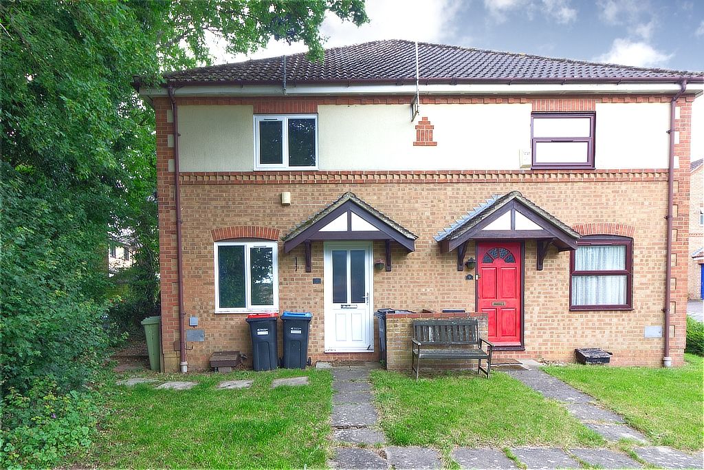 Property photo 1 of 8