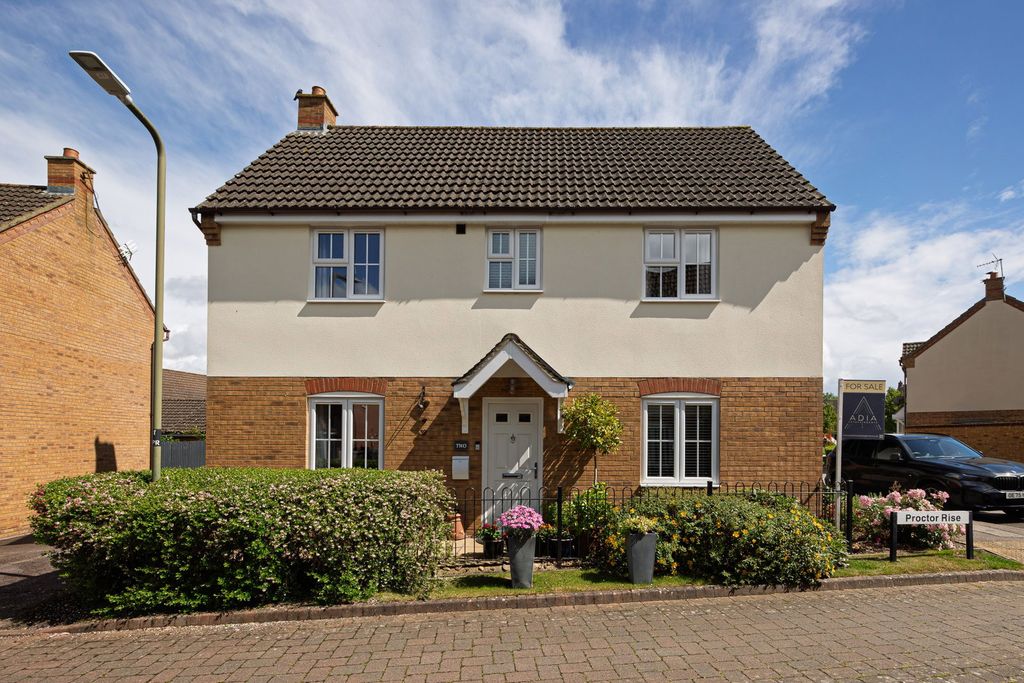 Property photo 1 of 35