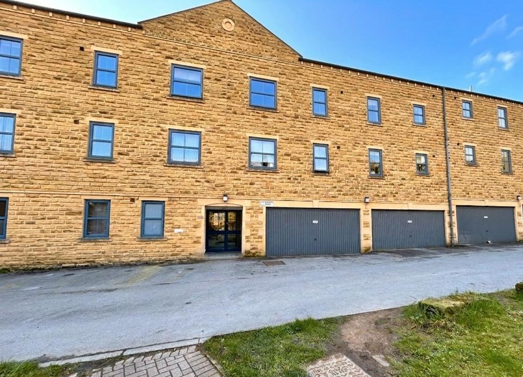 Property photo 3 of 20 External.Png