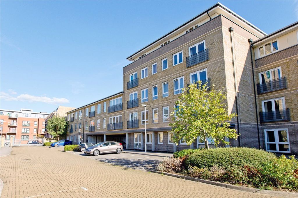 Property photo 1 of 10