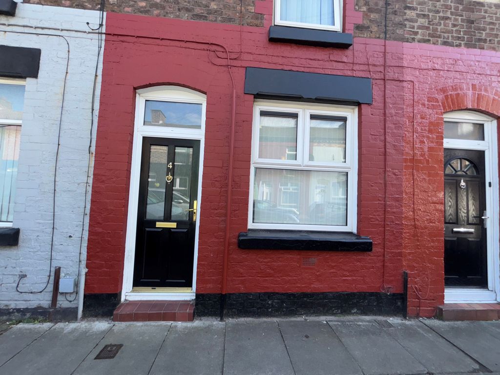 Property photo 1 of 8