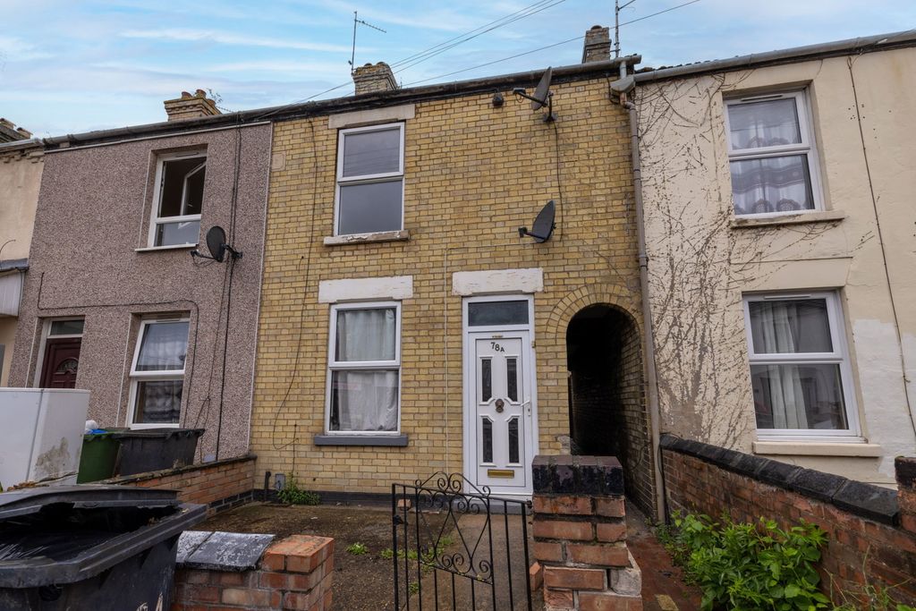 Property photo 1 of 13