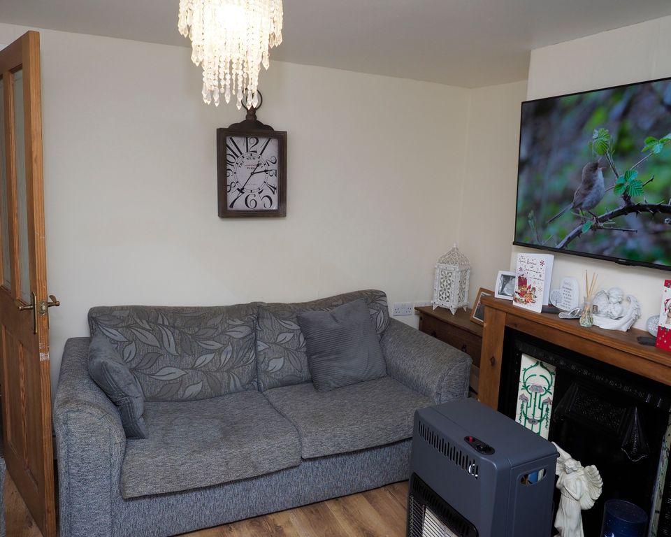 Property photo 3 of 19