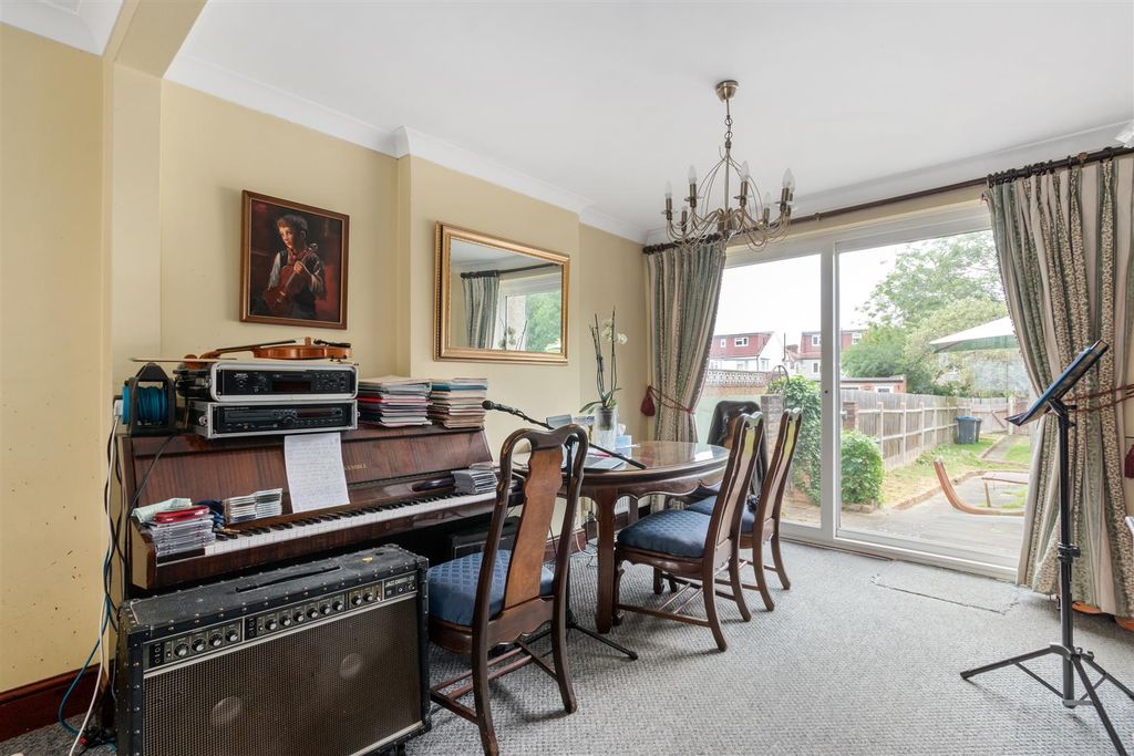 Property photo 3 of 12 Thurleston Avenue