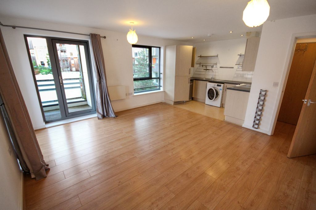 Property photo 2 of 7