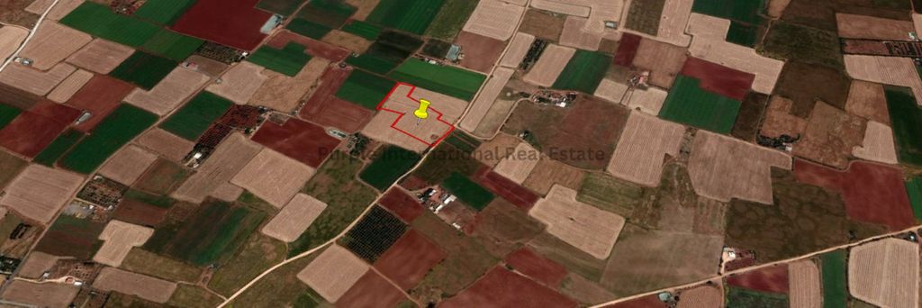 Property photo 1 of 1