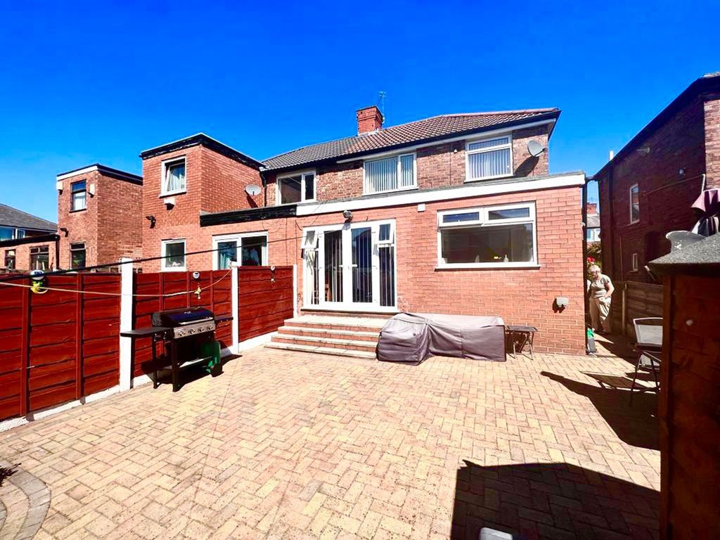 Property photo 2 of 16 Photo 10