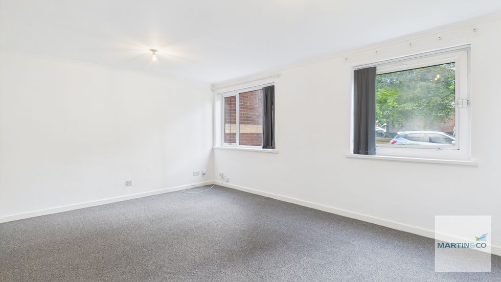 Property photo 2 of 6 Cam03663G0-Pr0174-Still003