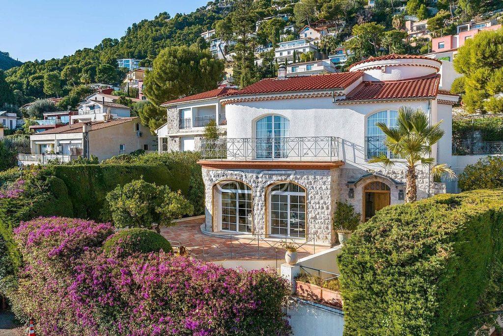 Property photo 1 of 11 Charming Villa Located In Eze Seaside With Sea View