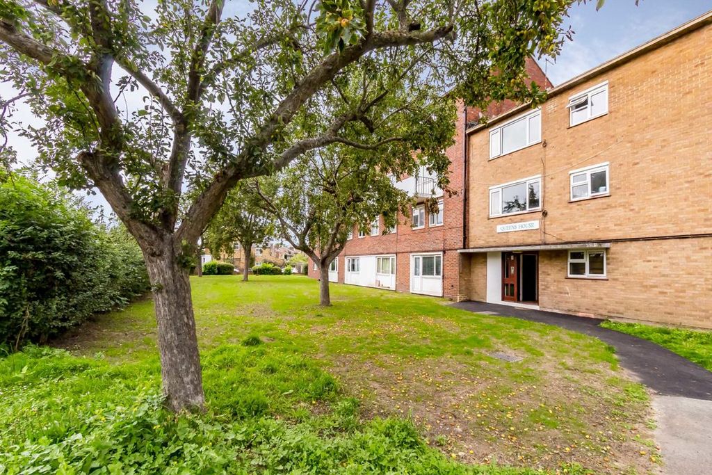 Property photo 1 of 4