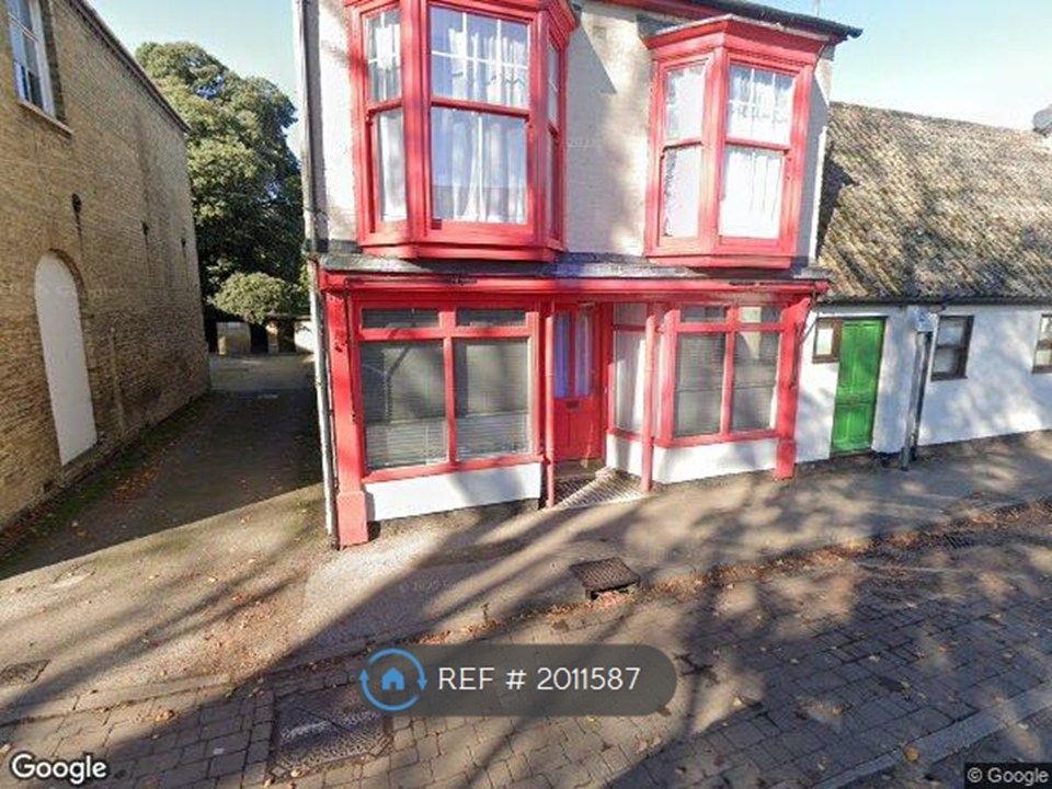 Property photo 1 of 9