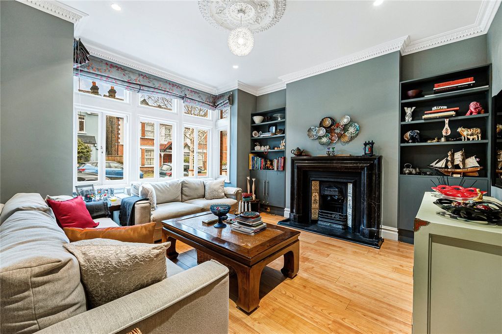 Property photo 2 of 26 Picture No. 03