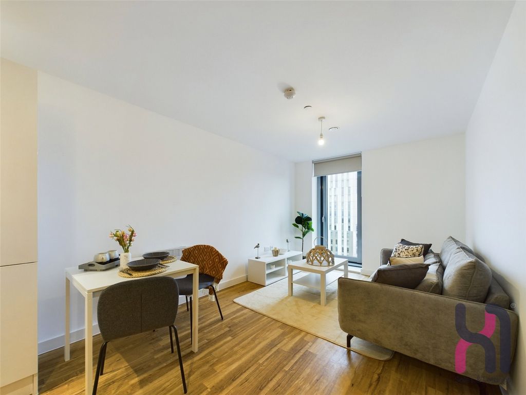 Property photo 2 of 8 Picture No. 08