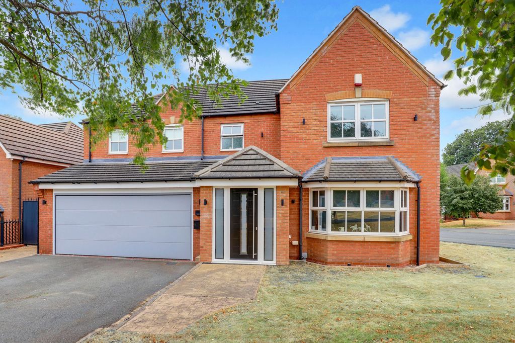 Property photo 1 of 30