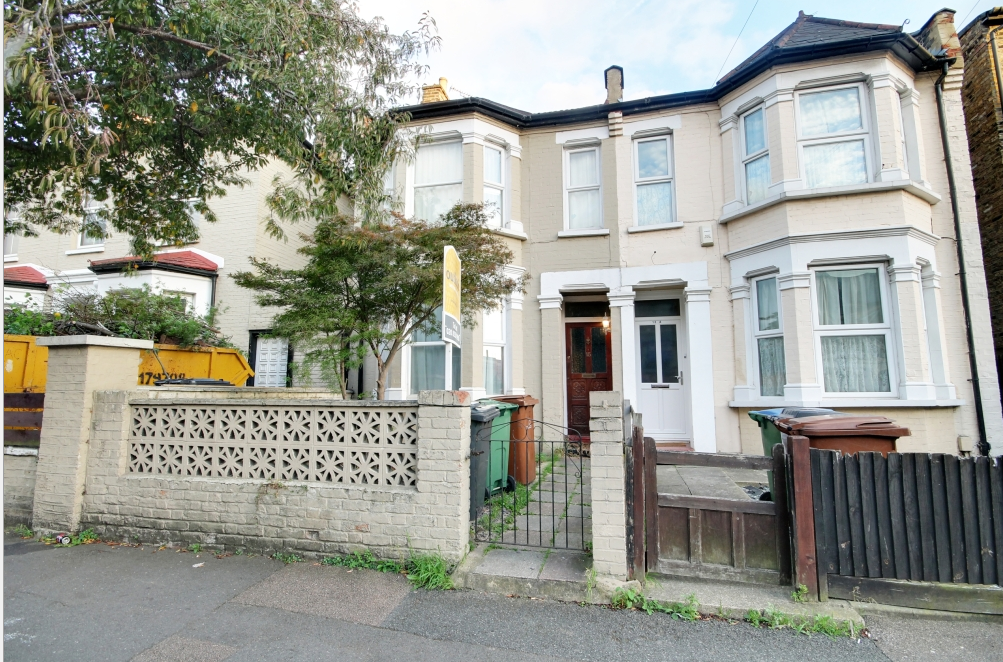 Property photo 1 of 7