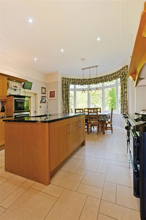 Property photo 3 of 69 P4.Jpg