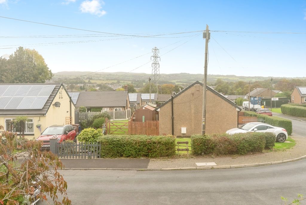 Property photo 3 of 15 Photo