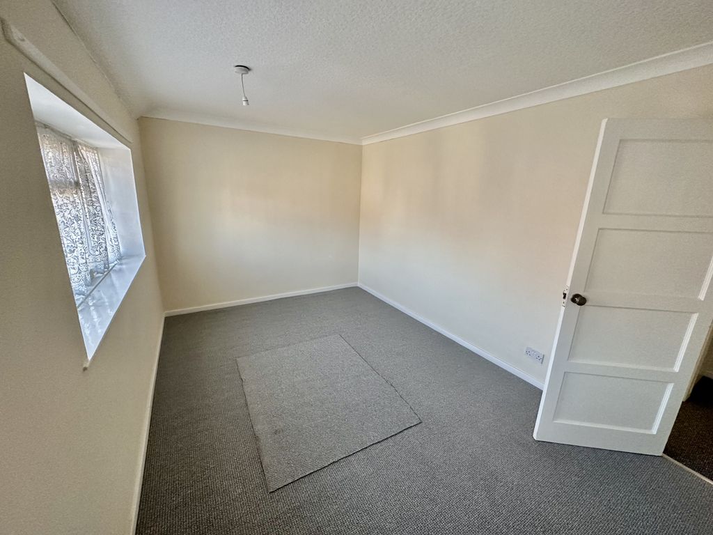 Property photo 3 of 10 Gallery