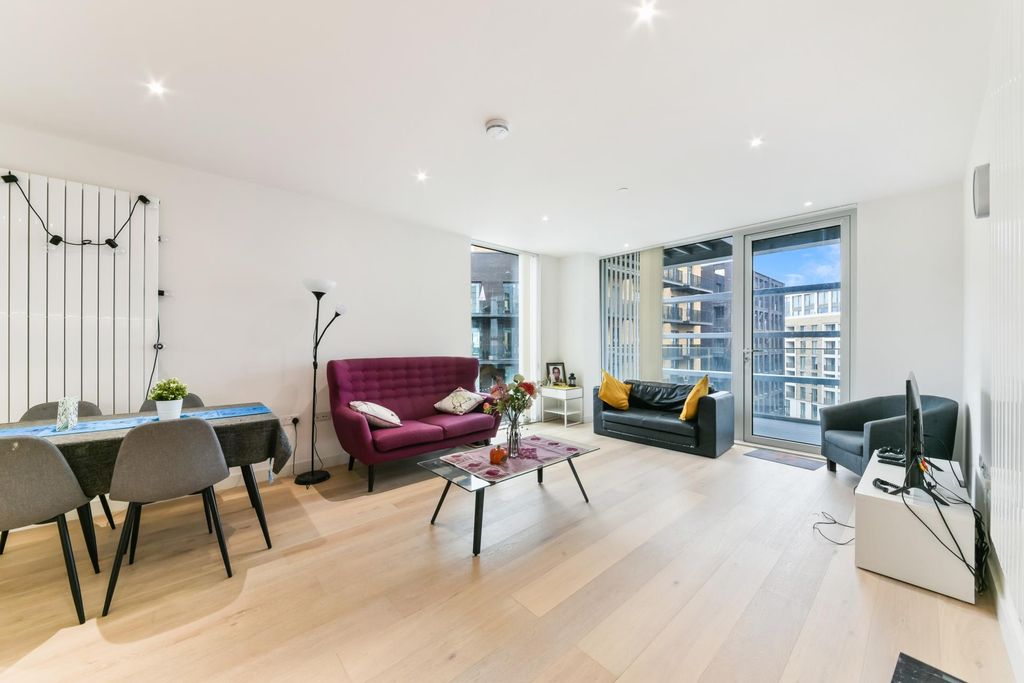 Property photo 1 of 10