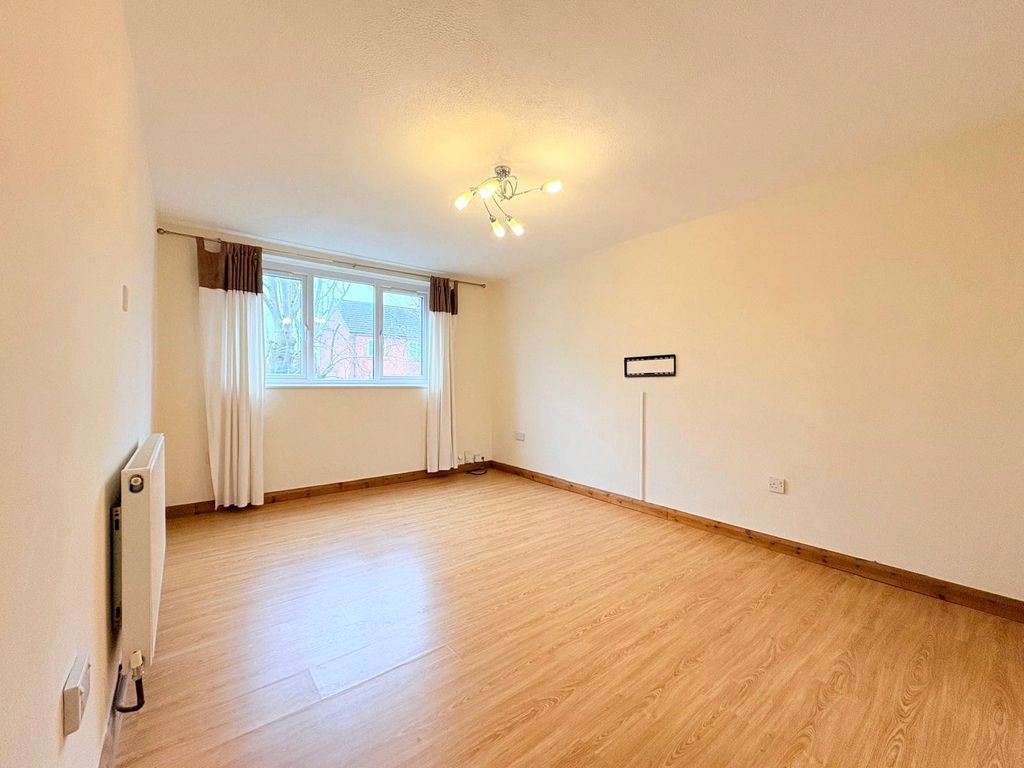 Property photo 2 of 5 Picture No. 03