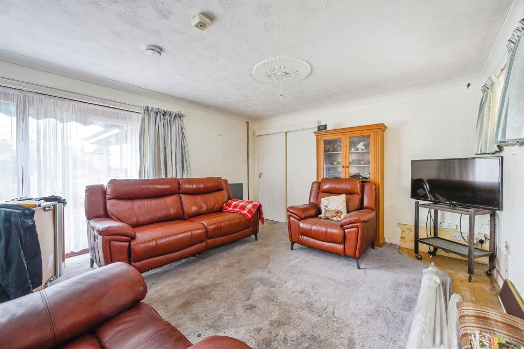Property photo 3 of 30