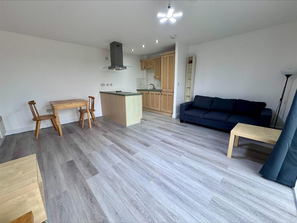 Property photo 2 of 8 Lounge-Diner