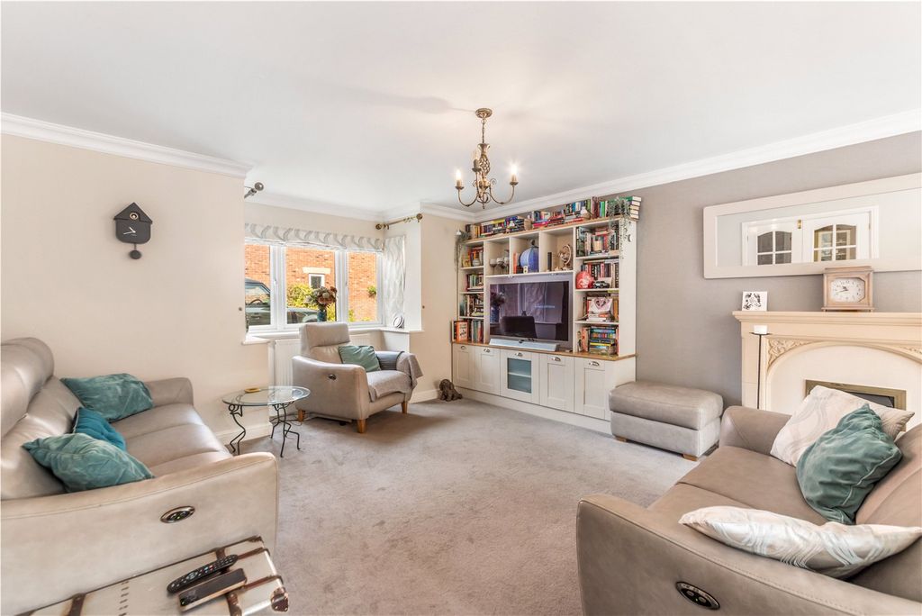 Property photo 3 of 31 Picture No. 18