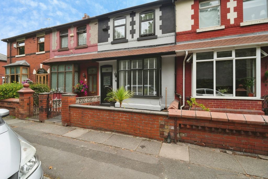 Property photo 1 of 16 Pbox-Img.Jpg
