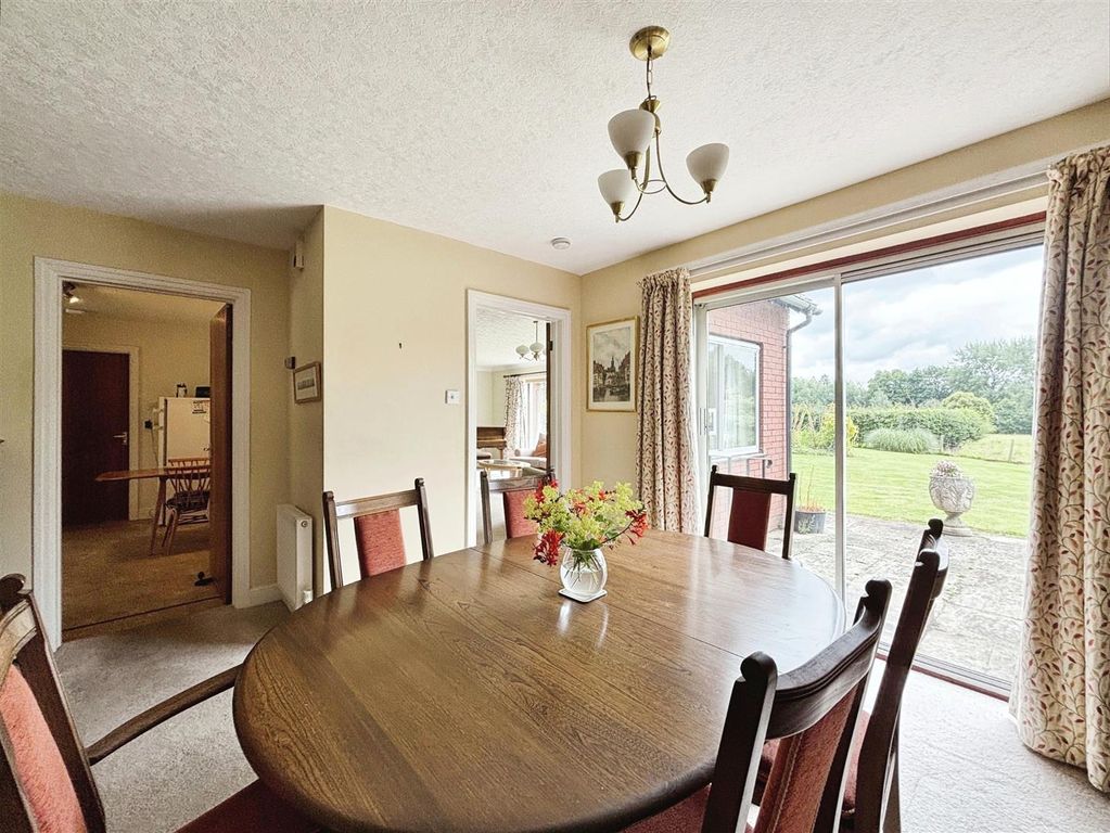 Property photo 3 of 24 15.Jpg