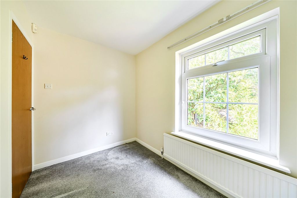 Property photo 2 of 16 Picture No. 01