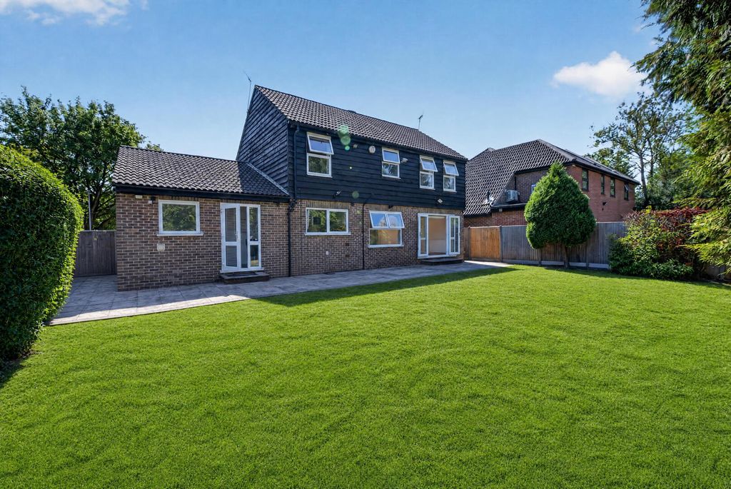 Property photo 3 of 56 Rear Garden
