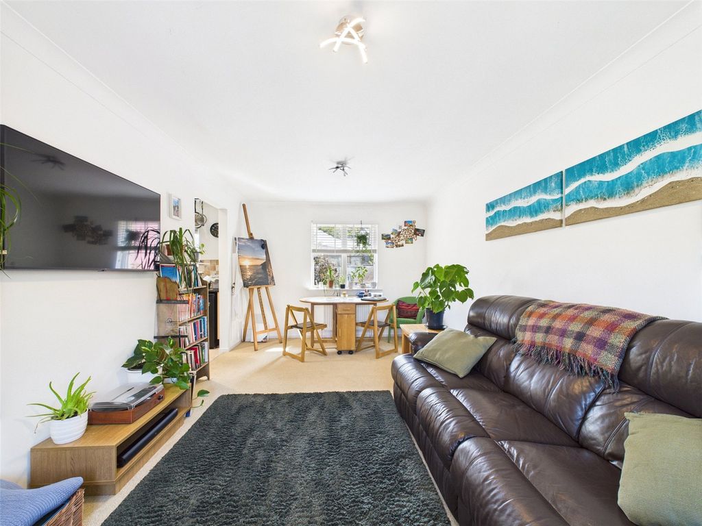 Property photo 2 of 14 Picture No. 06