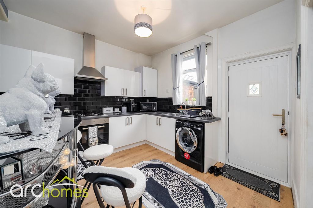 Property photo 3 of 27 Dsc04438-Edit.Jpg