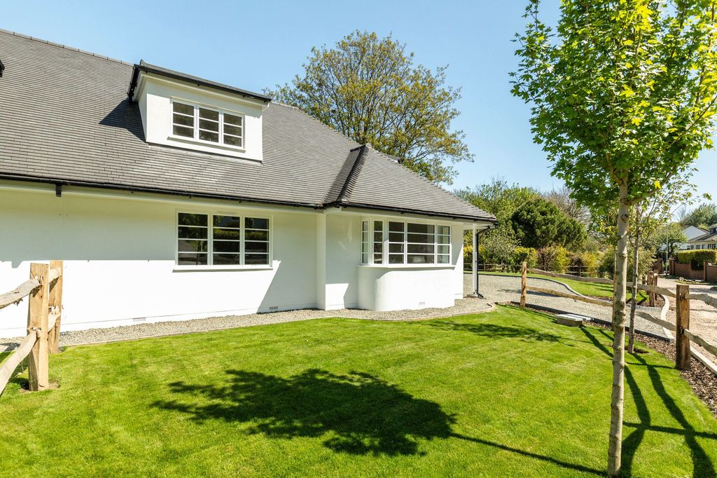 Property photo 1 of 23