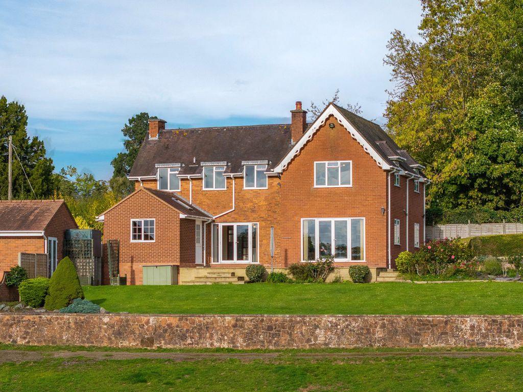 Property photo 1 of 37