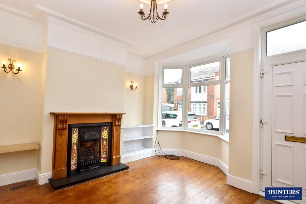 Property photo 2 of 10 Lounge