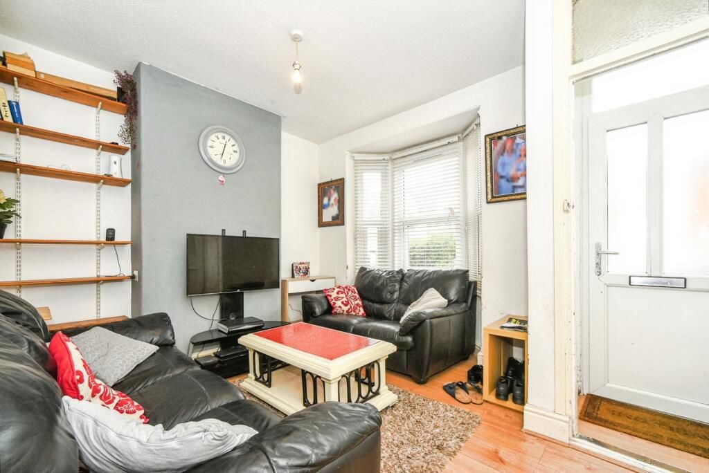 Property photo 2 of 15