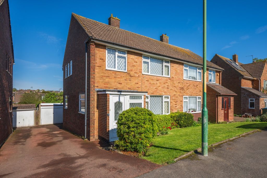 Property photo 1 of 20 5070600