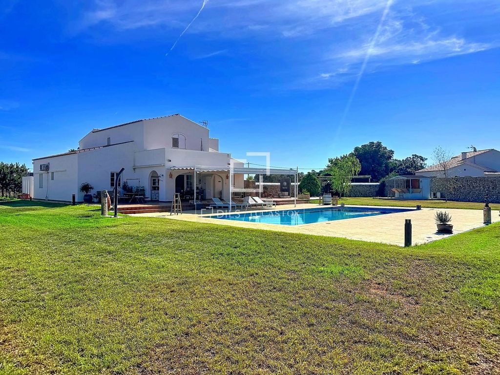 Property photo 1 of 69